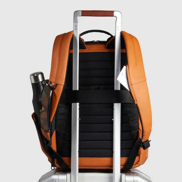 Zaino Piquadro Porta PC 14 Poliestere Tecnico con Shock Absorber e Porta iPad
