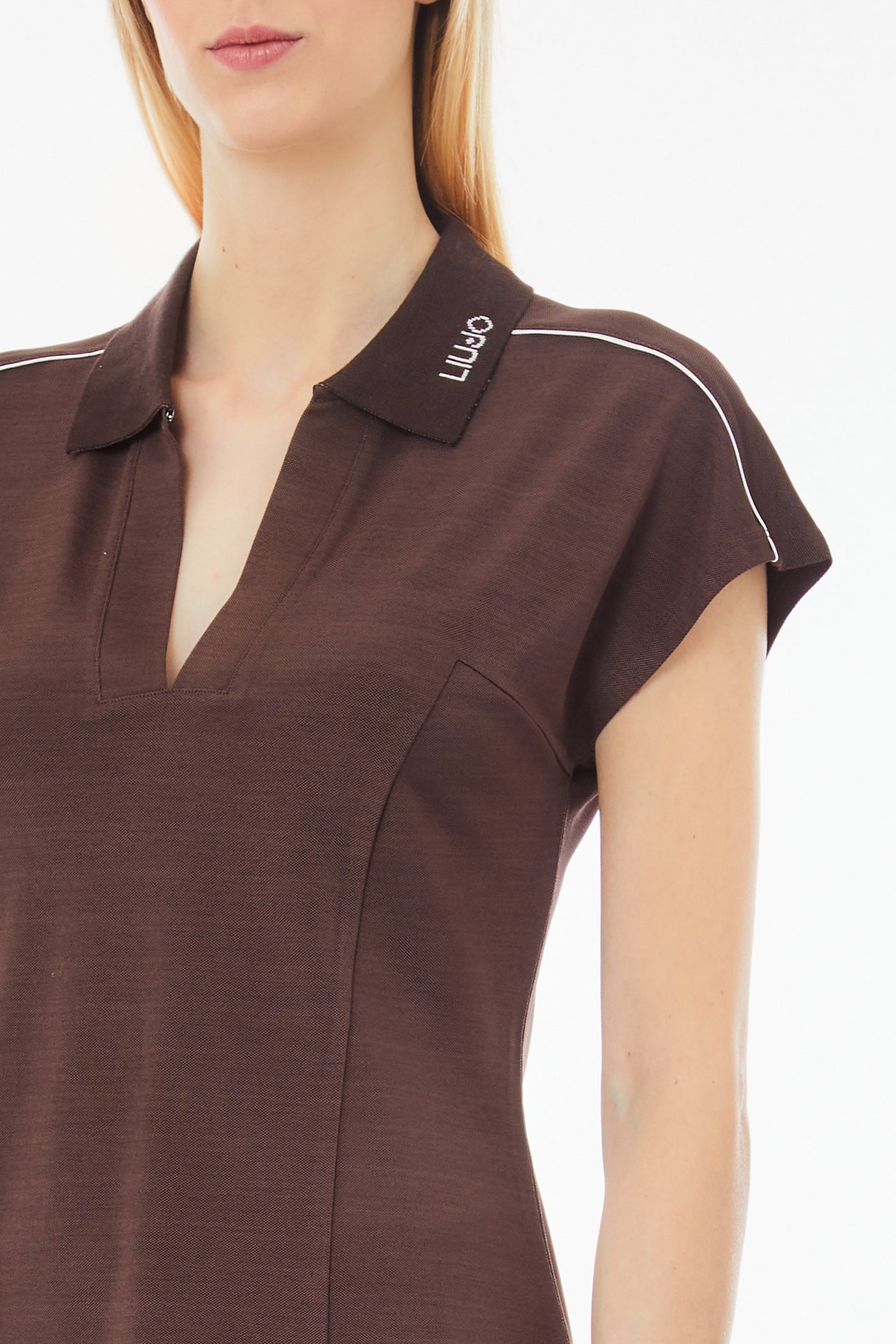Liu Jo polo femminile con dettagli logo e profili a contrasto Marrone L | Giò Fashion
