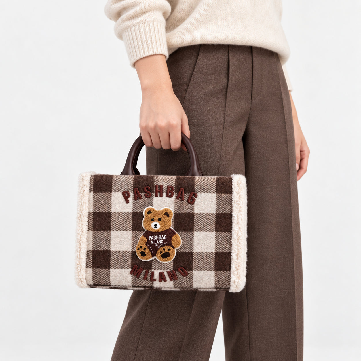 PashBag Borsa a Mano Morbida con Orsetto Ricamato