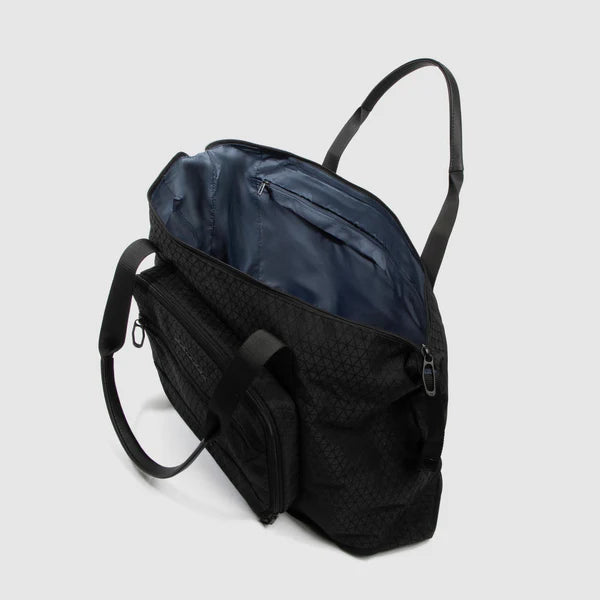 Borsa viaggio Piquadro in tessuto tecnico con tasca frontale Nero TU | Giò Fashion