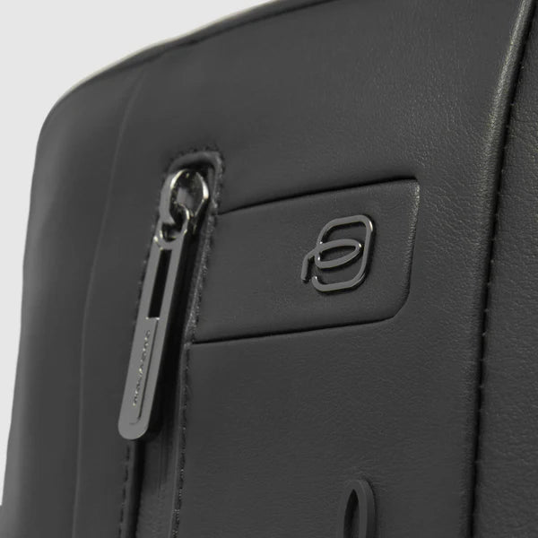 Borsello Uomo Piquadro in Pelle Porta iPad® con Tracolla – CA1816UB00