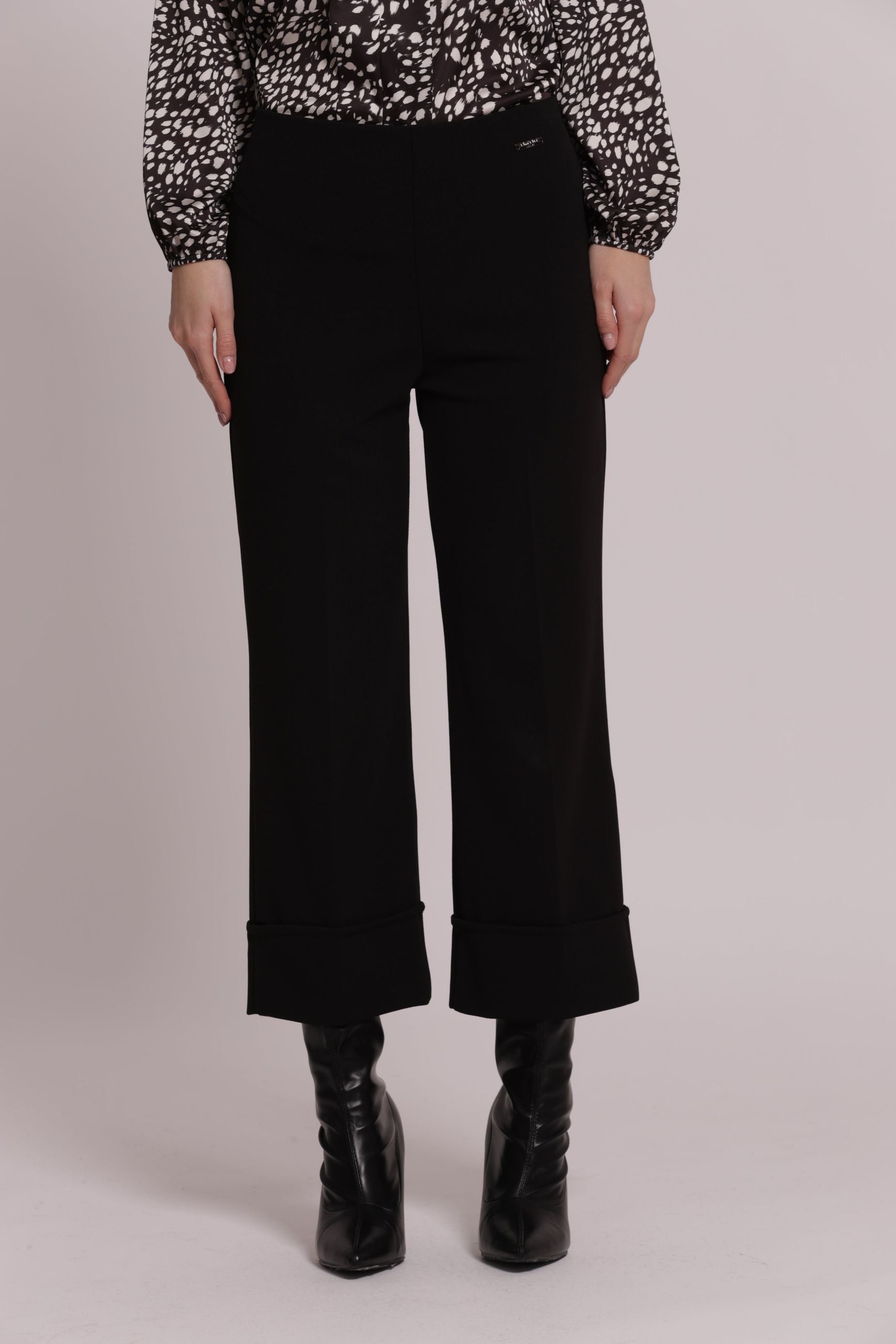 Pantalone Donna Mimi Mua in Scuba Crepe con Risvolto