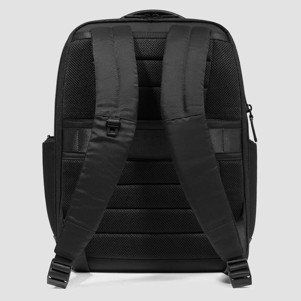 Zaino porta computer Piquadro espandibile in pelle e tessuto con ricarica integrata NERO TU | Giò Fashion