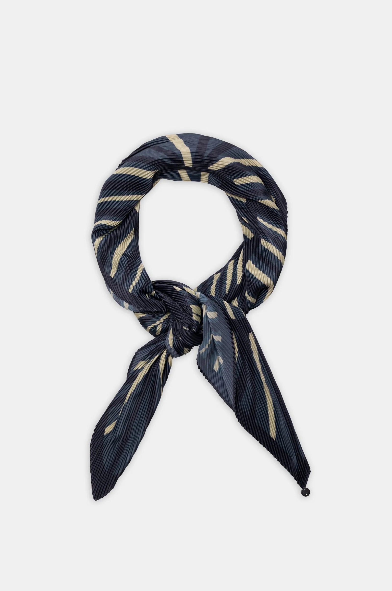 Foulard Donna Anekke Plissettato con Lavorazione Elegante