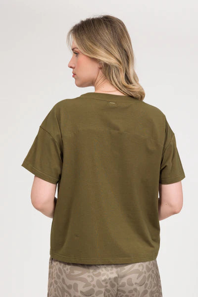 T shirt donna Anekke manica corta con logo ricamato frontale VERDE L/XL | Giò Fashion
