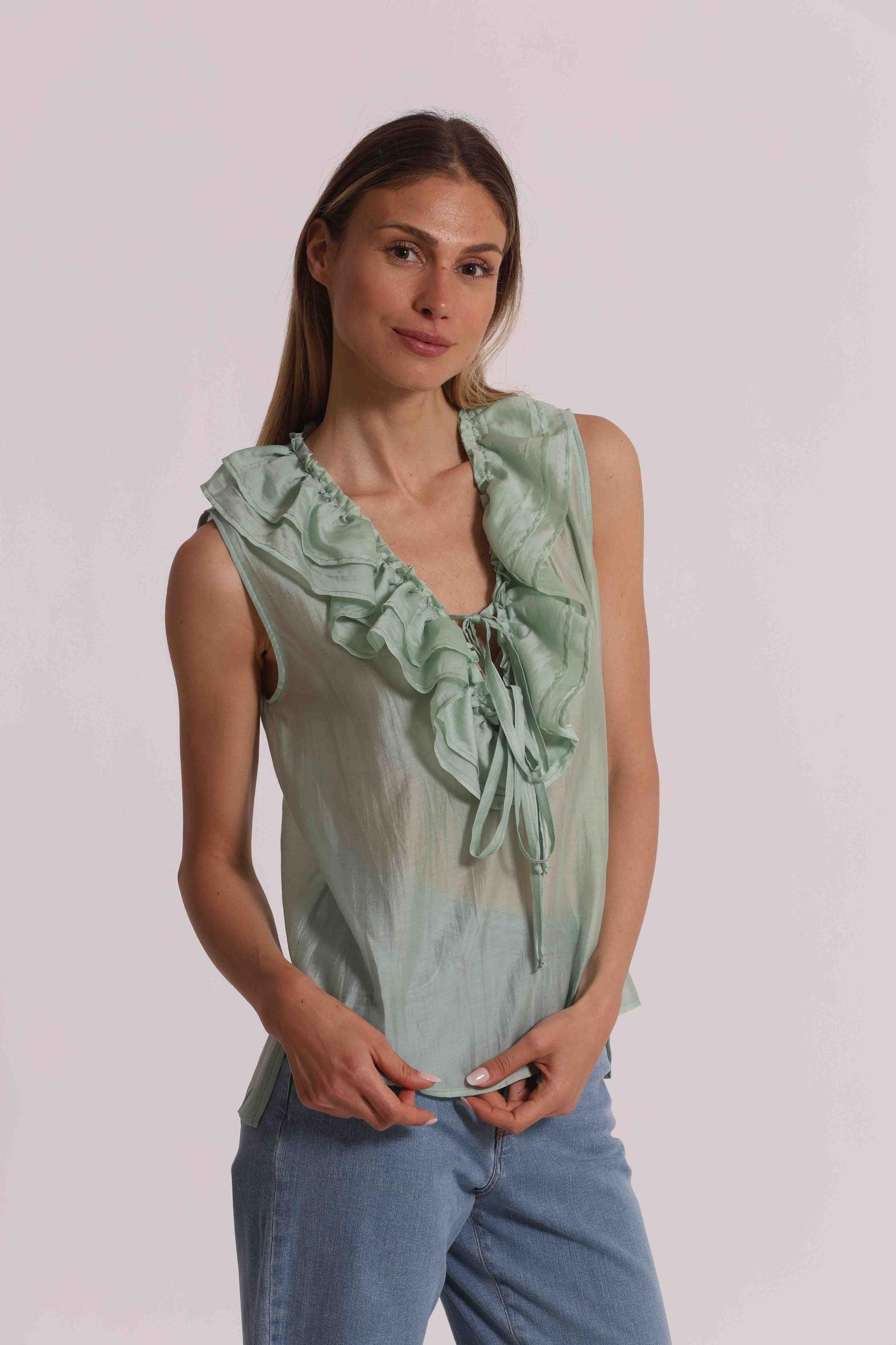 Top donna Mimi Mua con balze e scollo regolabile dal design elegante e leggero CELESTE S | Giò Fashion