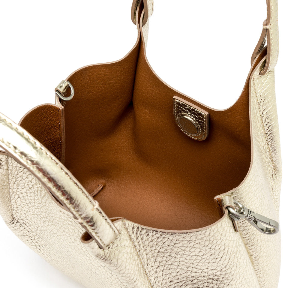 Gianni Chiarini Dua borsa in pelle grana maxi con doppi manici e tracolla Oro TU | Giò Fashion