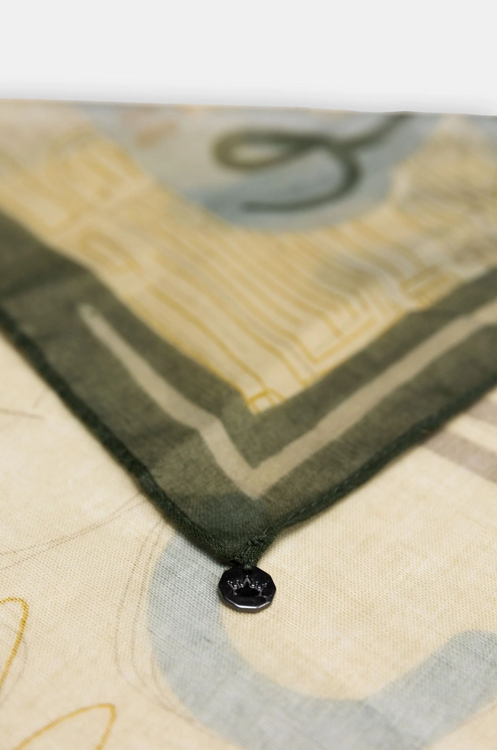 Foulard Donna Anekke Leggero e Versatile