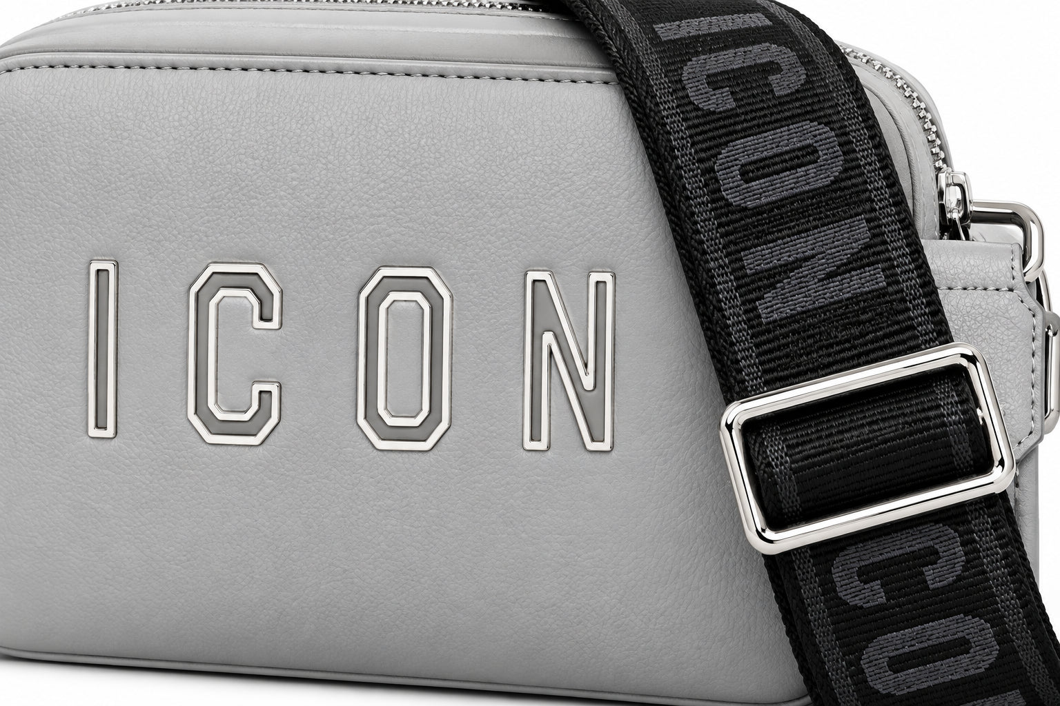Borsa camera bag con tracolla logata e scritta