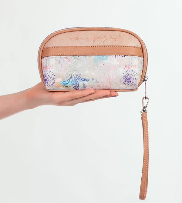 Beauty case Anekke Relax con stampa illustrata e frase motivazionale