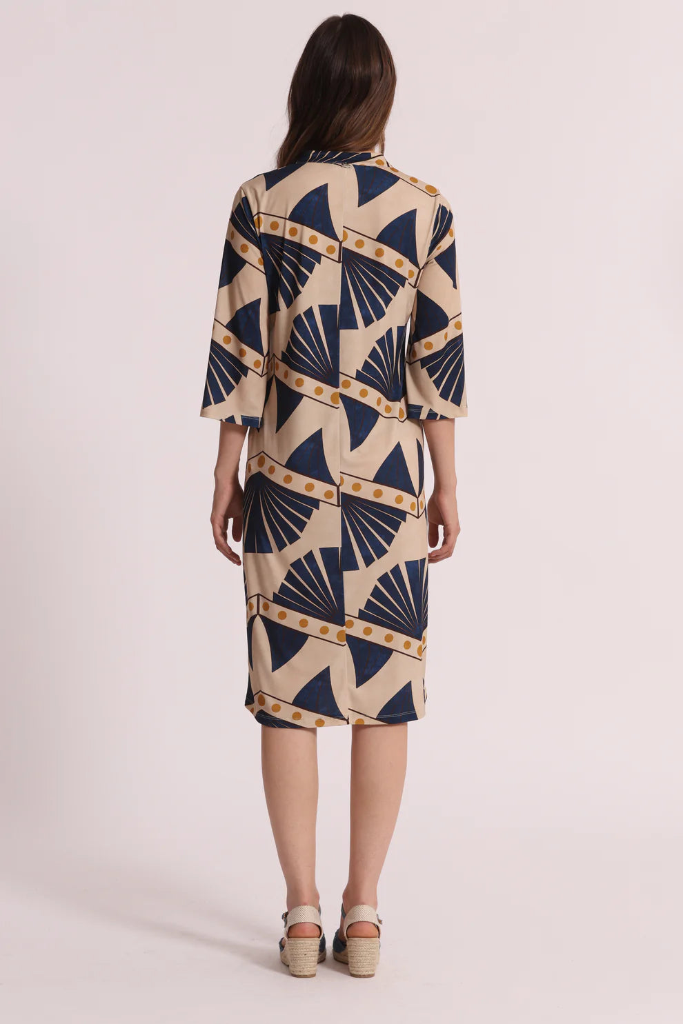 Abito donna Mimi Mua fantasia geometrica con scollo a V e maniche tre quarti