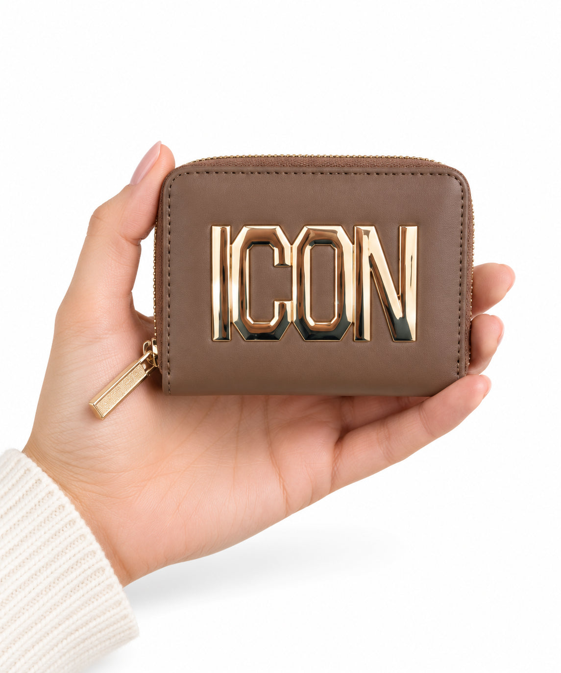 Portafoglio piccolo con maxi logo dorato e scomparto con zip