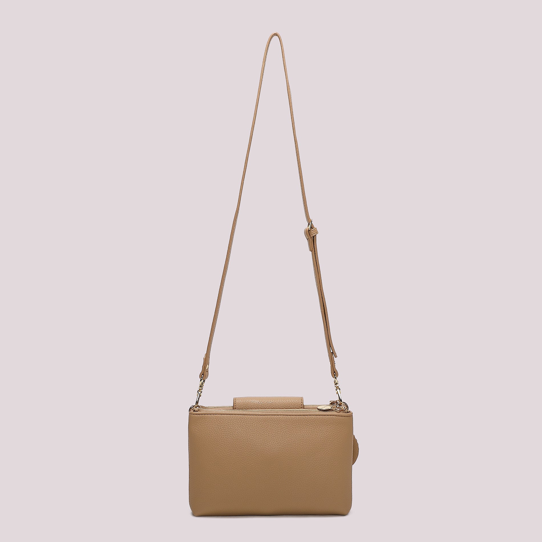 Borsa a tracolla donna rossa Mimi Mua con patta e charm floreale TAUPE TU | Giò Fashion