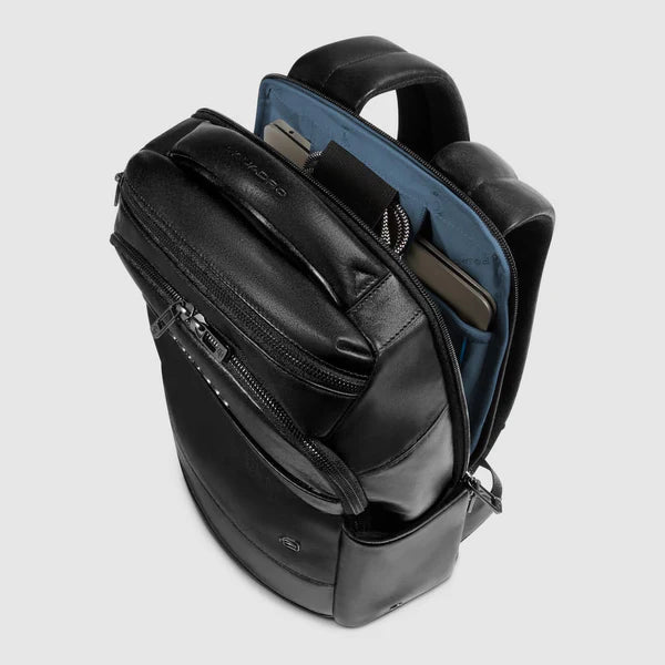 Zaino Piquadro in pelle porta PC e tablet con tasche organizzate