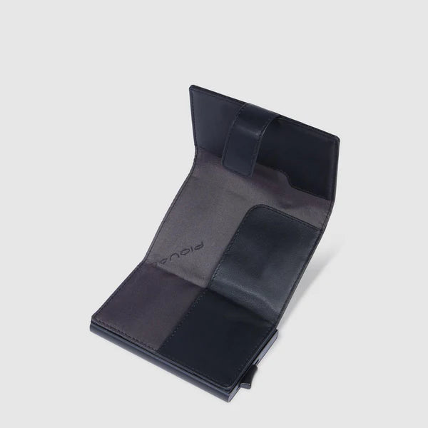 Portafoglio compatto Piquadro in pelle con chiusura a bottone e protezione RFID