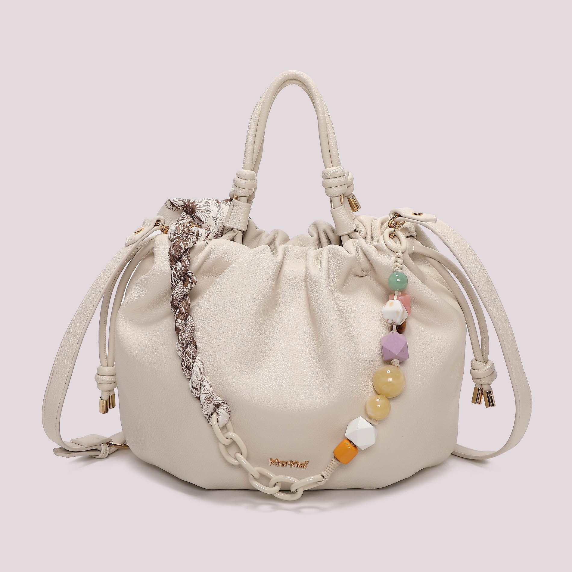 Mimi Mua borsa a mano morbida con charms decorativi e tracolla Beige TU | Giò Fashion