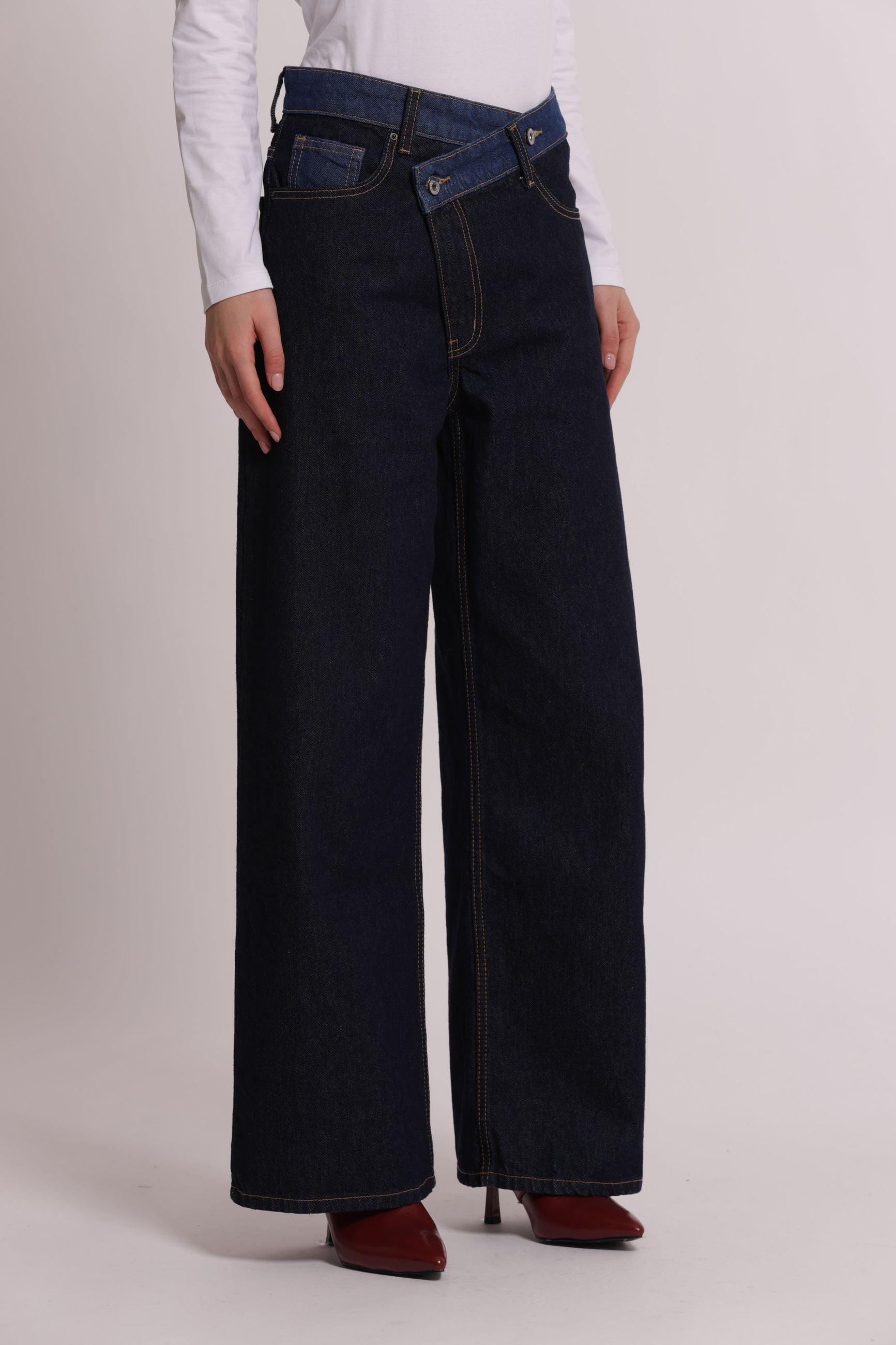 Jeans Donna Mimi Mua a Gamba Larga con Vita Incrociata