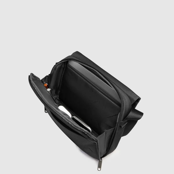Borsa a tracolla Piquadro in pelle e tessuto porta iPad con tasche organizzate NERO TU | Giò Fashion