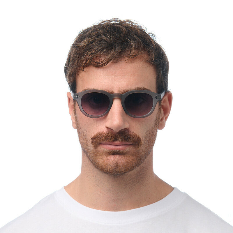 OKKIA Milano Occhiali da Sole Unisex con Lenti Sfumate e Protezione UV400