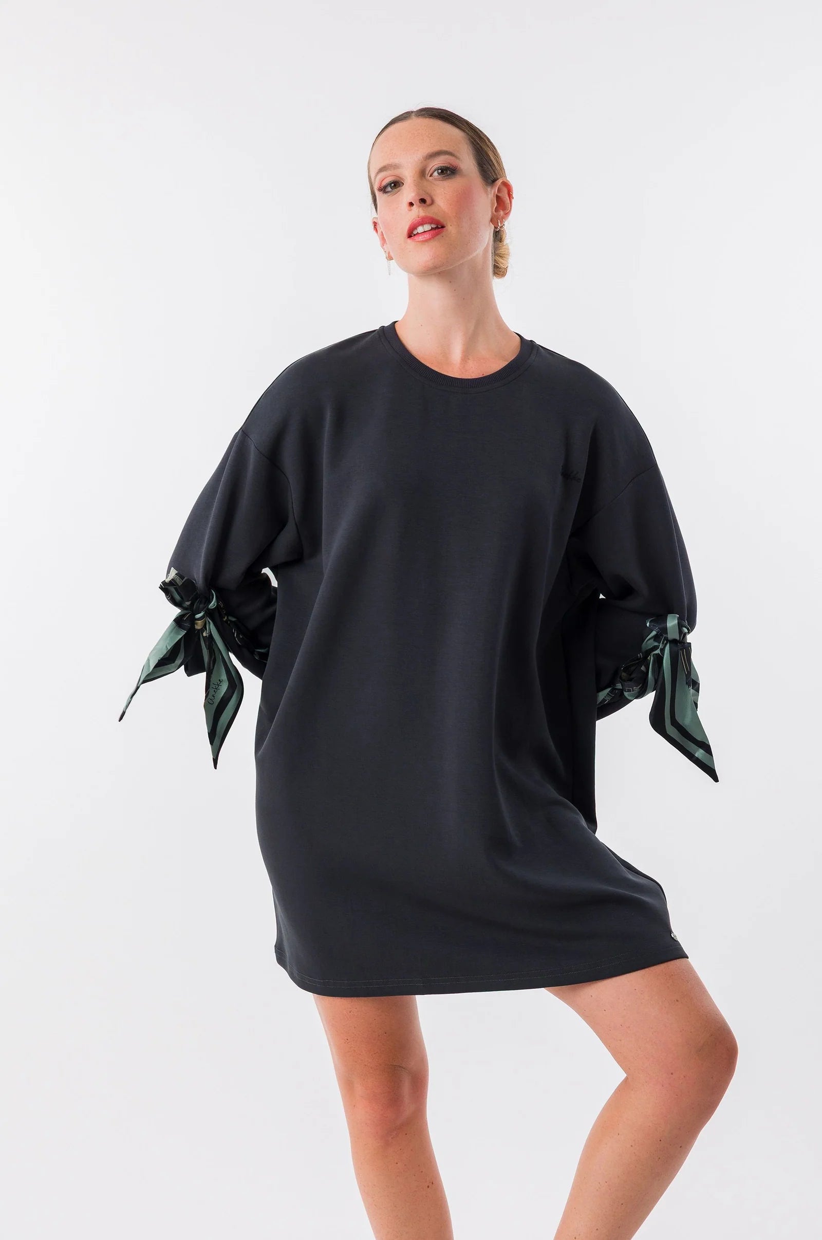 Abito Donna Anekke Oversize con Nastri Decorativi sulle Maniche