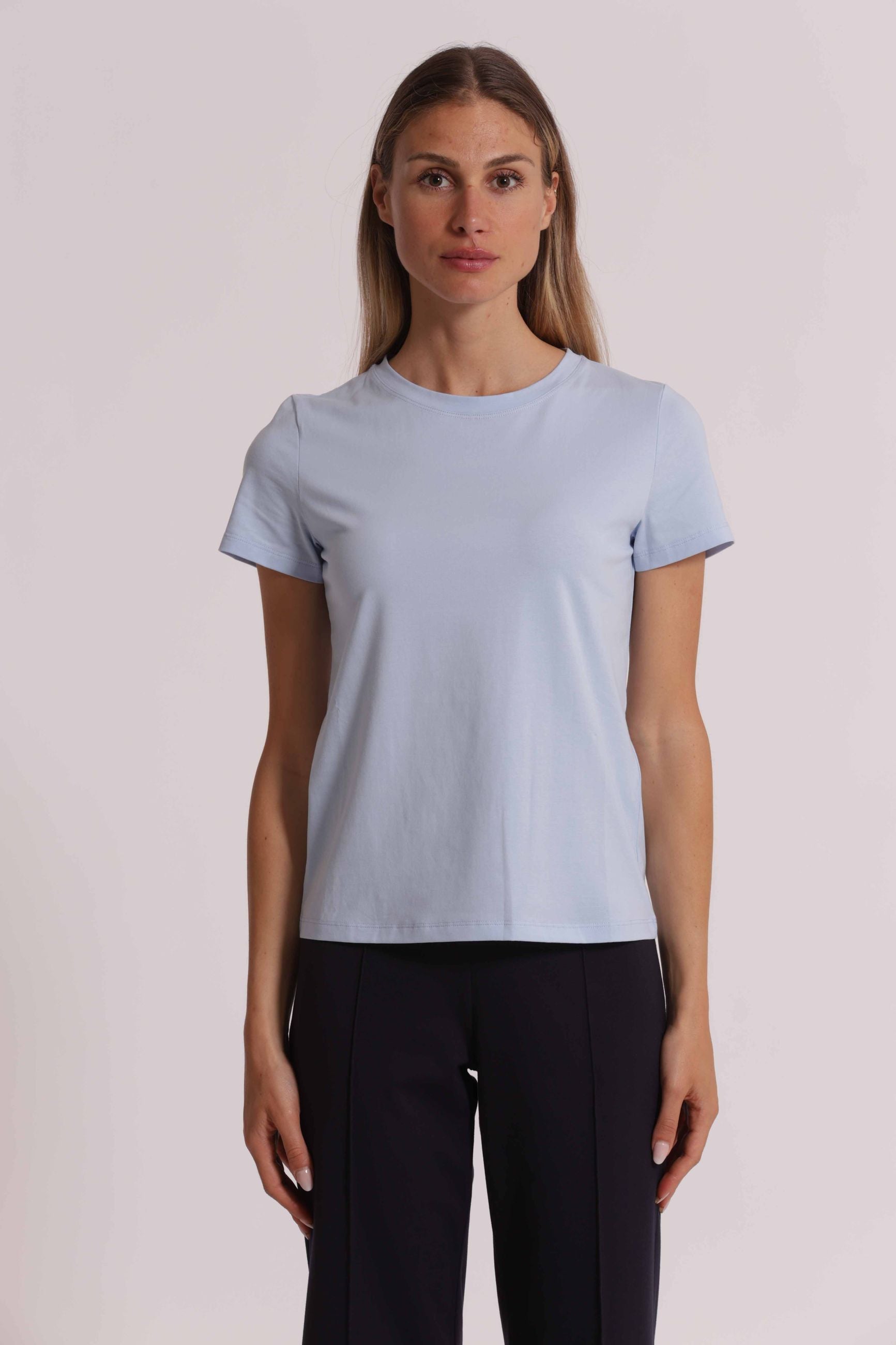 T shirt donna tinta unita design essenziale stile versatile Blu S | Giò Fashion