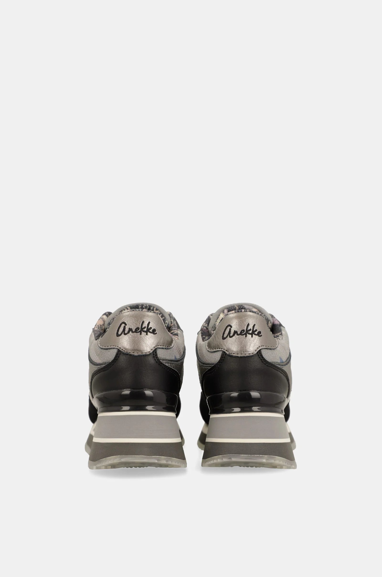 Sneakers Donna Anekke in Pelle con Dettagli Grafici