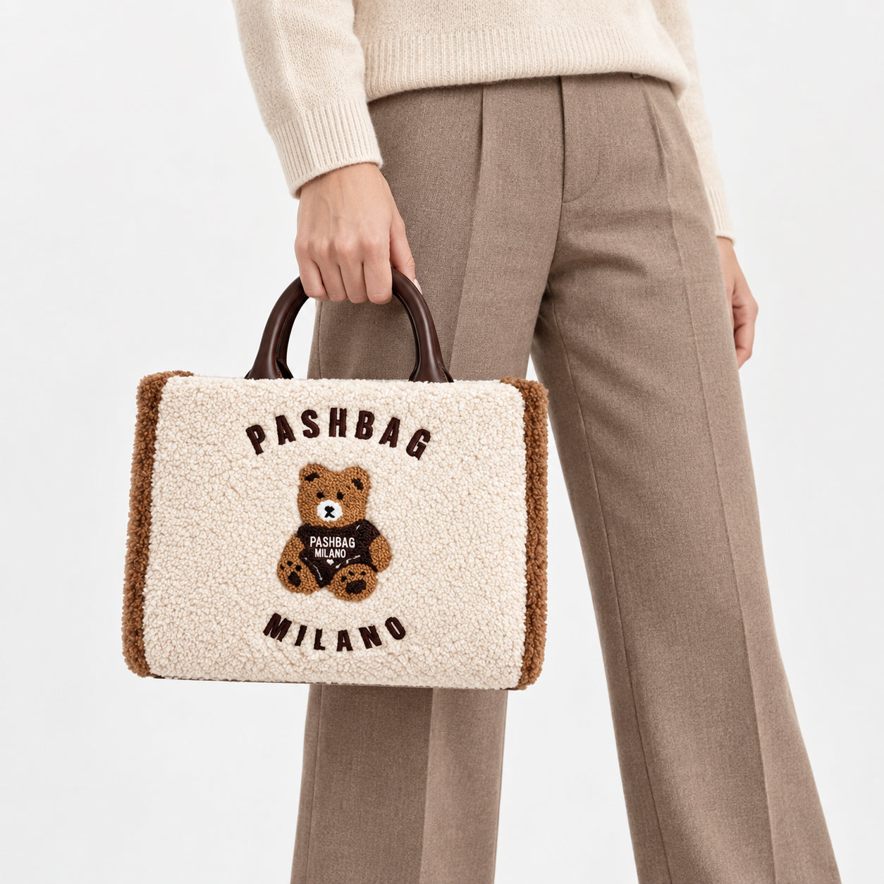 PashBag Borsa a Mano Morbida con Orsetto Ricamato