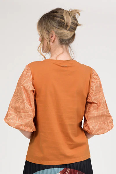 Anekke maglia donna con maniche ampie decorative stile moderno Arancione S/M | Giò Fashion