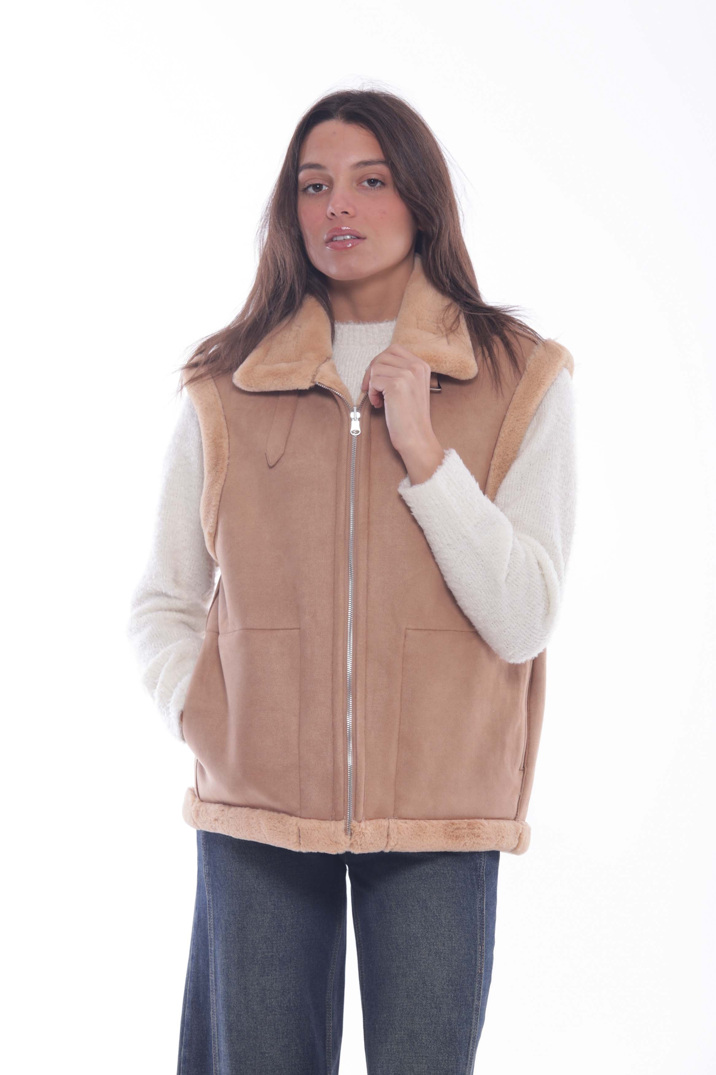 Gilet in ecopelliccia con collo ampio Mimi Mua