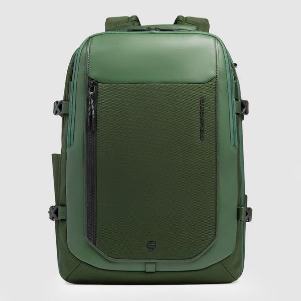Zaino Piquadro porta PC 15.6 multifunzione con comparto viaggio e organizzazione smart VERDE TU | Giò Fashion