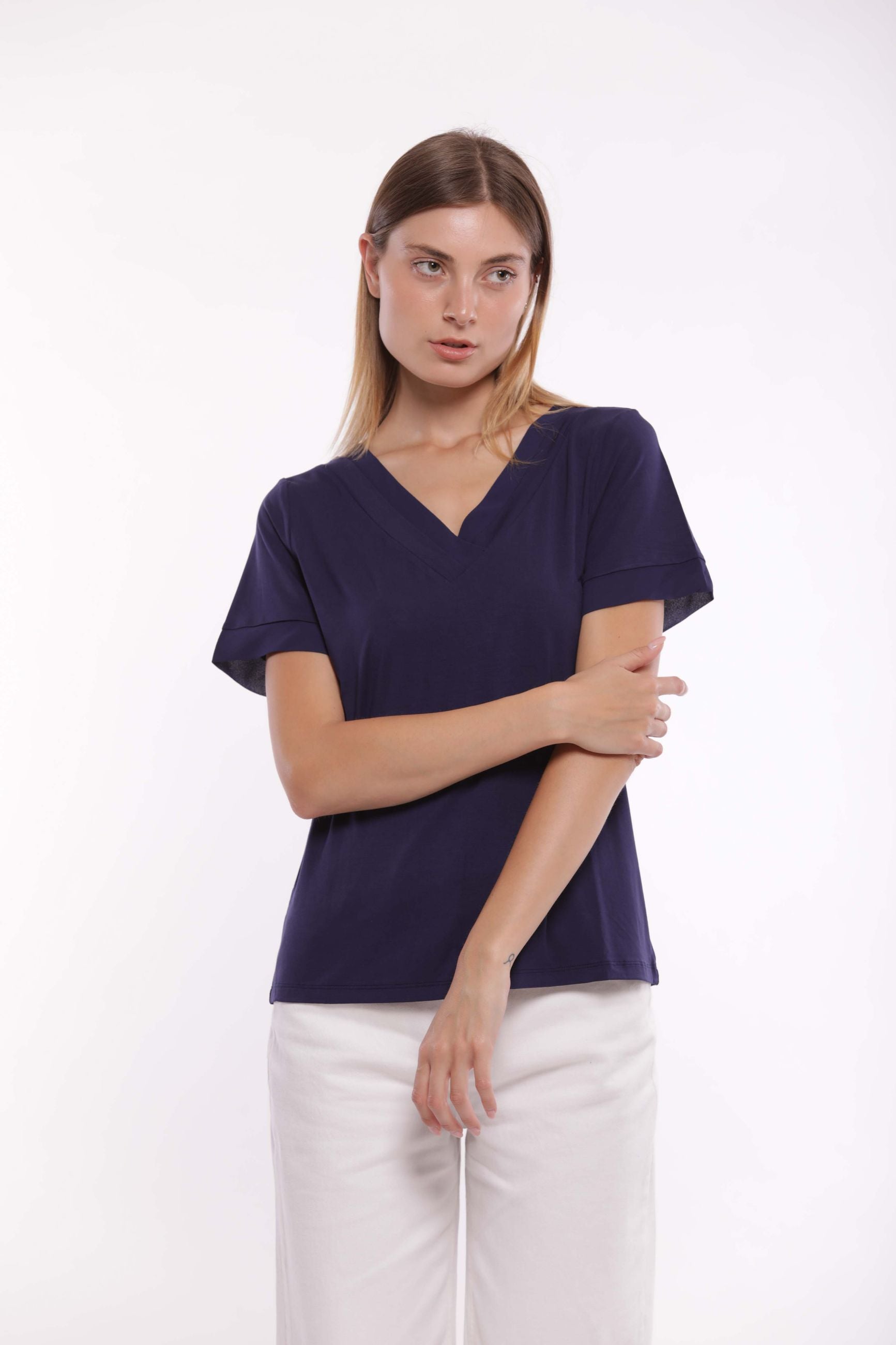 T-shirt Mimi Mua scollo a V con dettagli in georgette