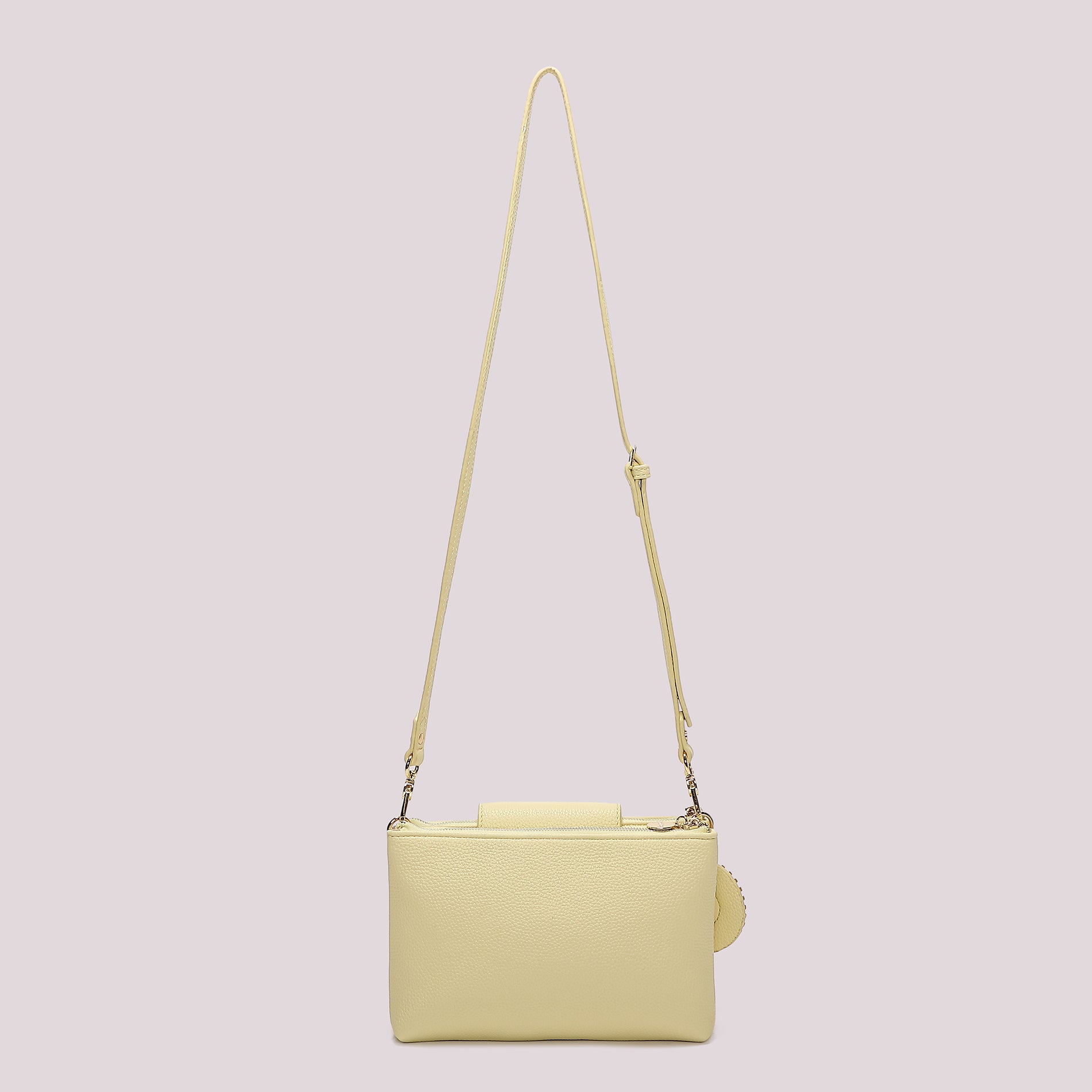 Borsa a tracolla donna rossa Mimi Mua con patta e charm floreale GIALLO CHIARO TU | Giò Fashion