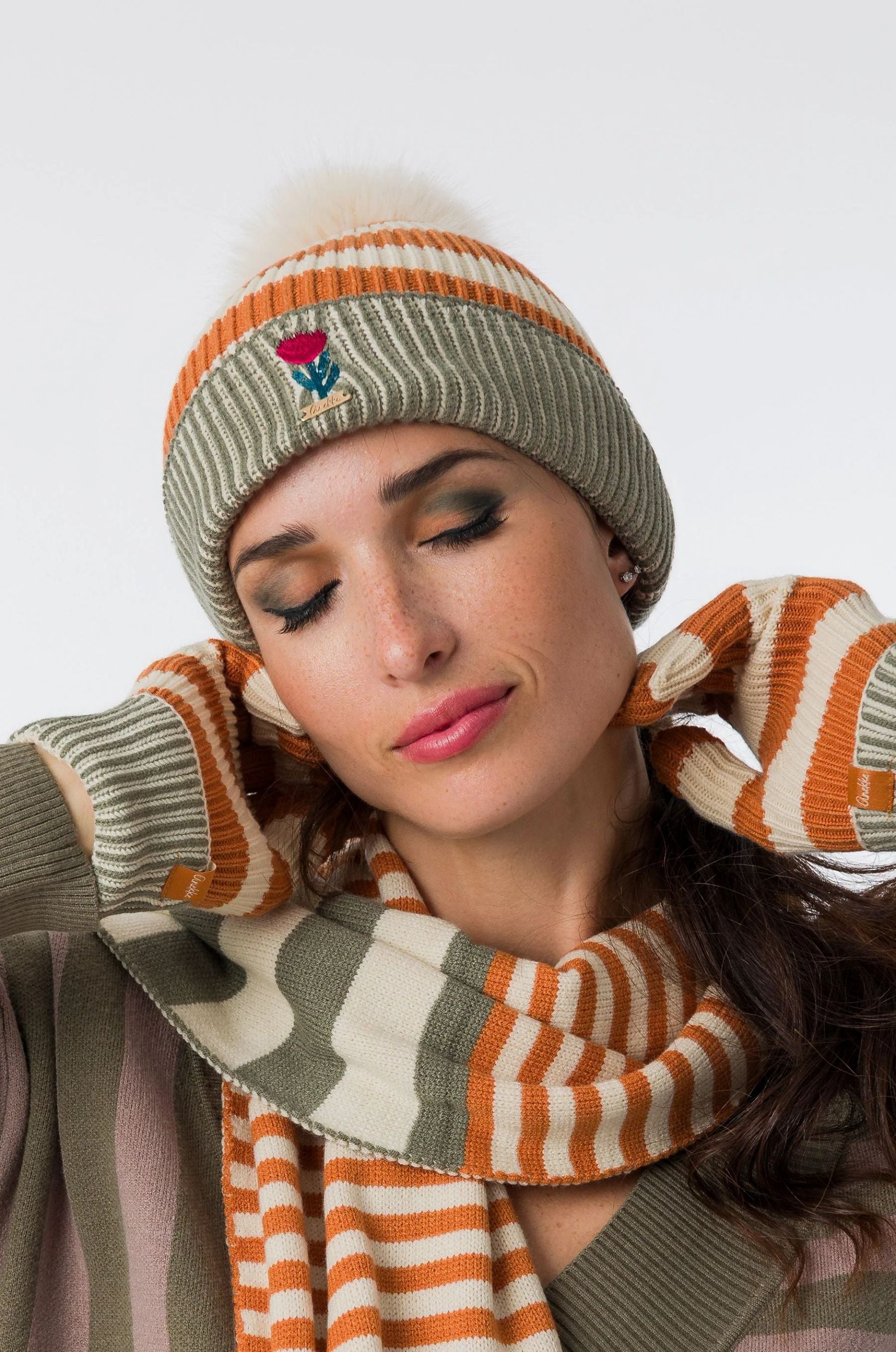 Berretto Donna Anekke in Maglia con Pompon