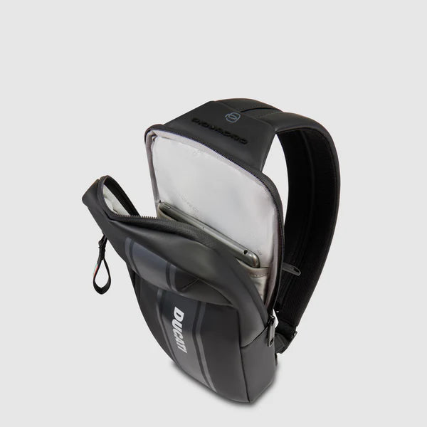 Zaino monospalla Piquadro Ducati con tasche organizzate Nero TU | Giò Fashion