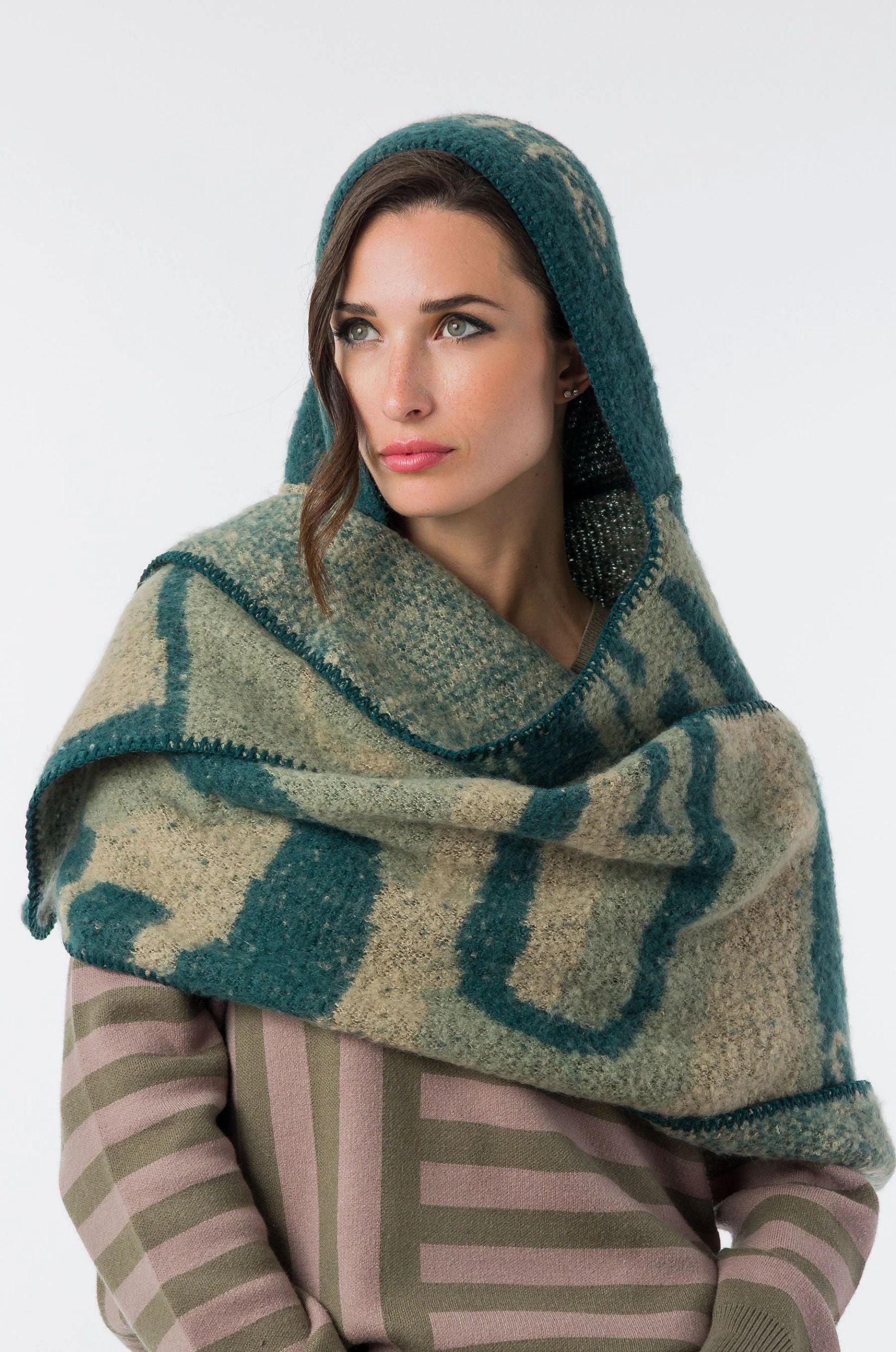 Sciarpa Donna Anekke con Cappuccio Integrato
