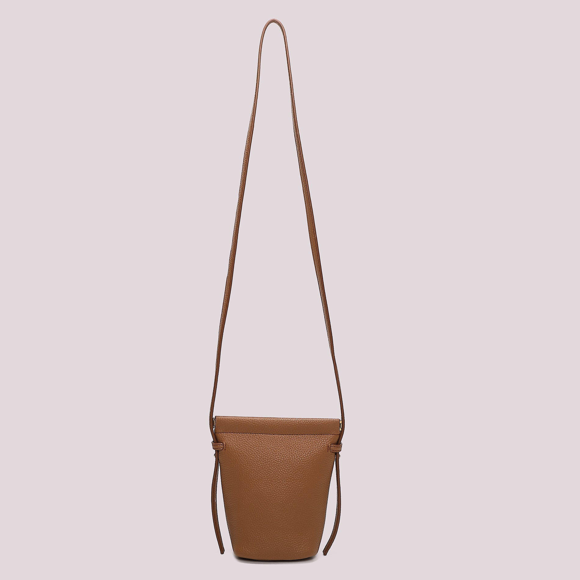 Borsa tracolla donna Mimi Mua compatta con design minimal elegante Cuoio TU | Giò Fashion