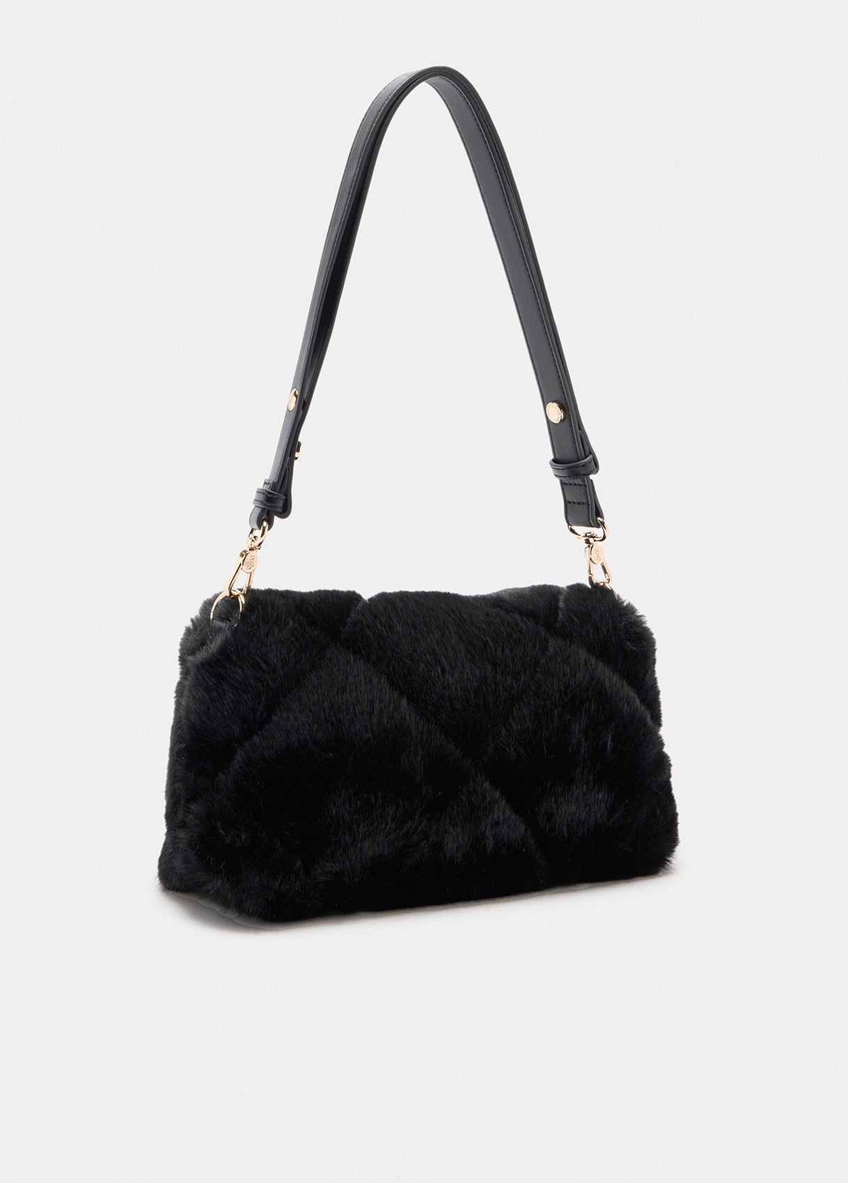 Borsa Liu Jo Puffy effetto pelliccia trapuntata con catena dorata Nero TU | Giò Fashion