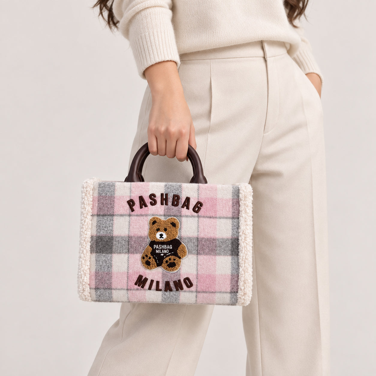 PashBag Borsa a Mano Morbida con Orsetto Ricamato