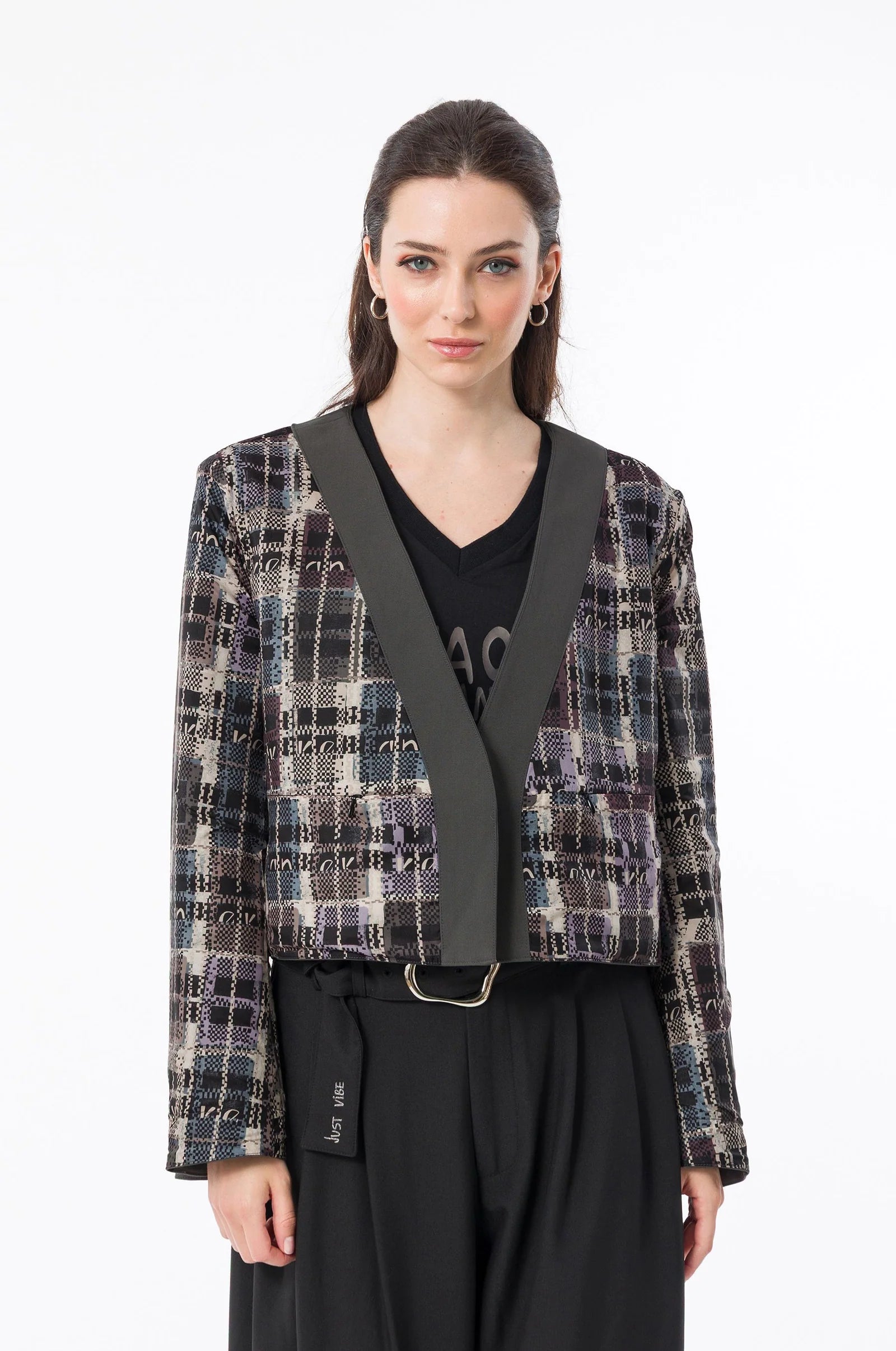 Blazer Donna Anekke Reversibile dal Design Elegante e Versatile