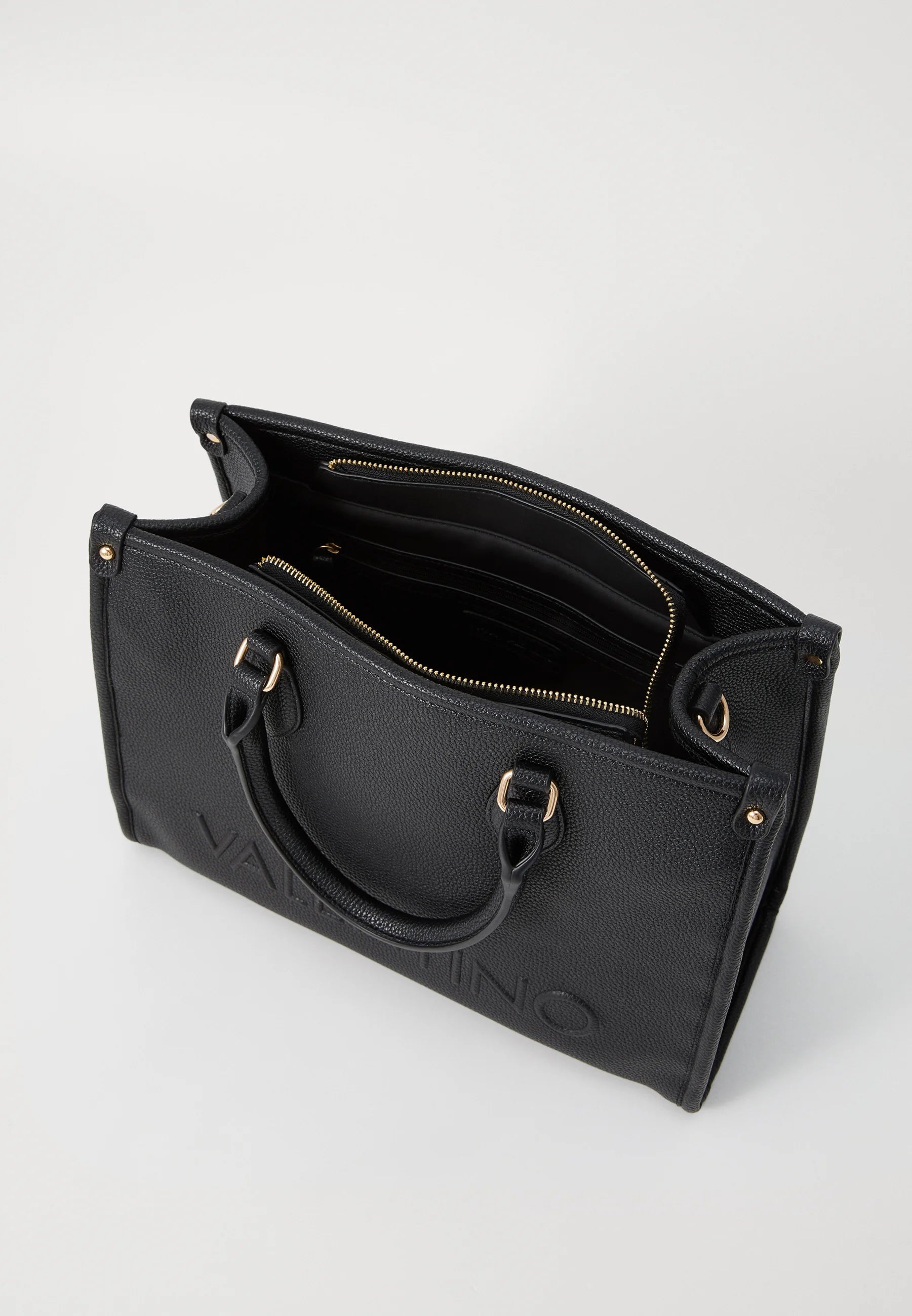 Borsa Valentino shopping con logo frontale in rilievo NERO TU | Giò Fashion