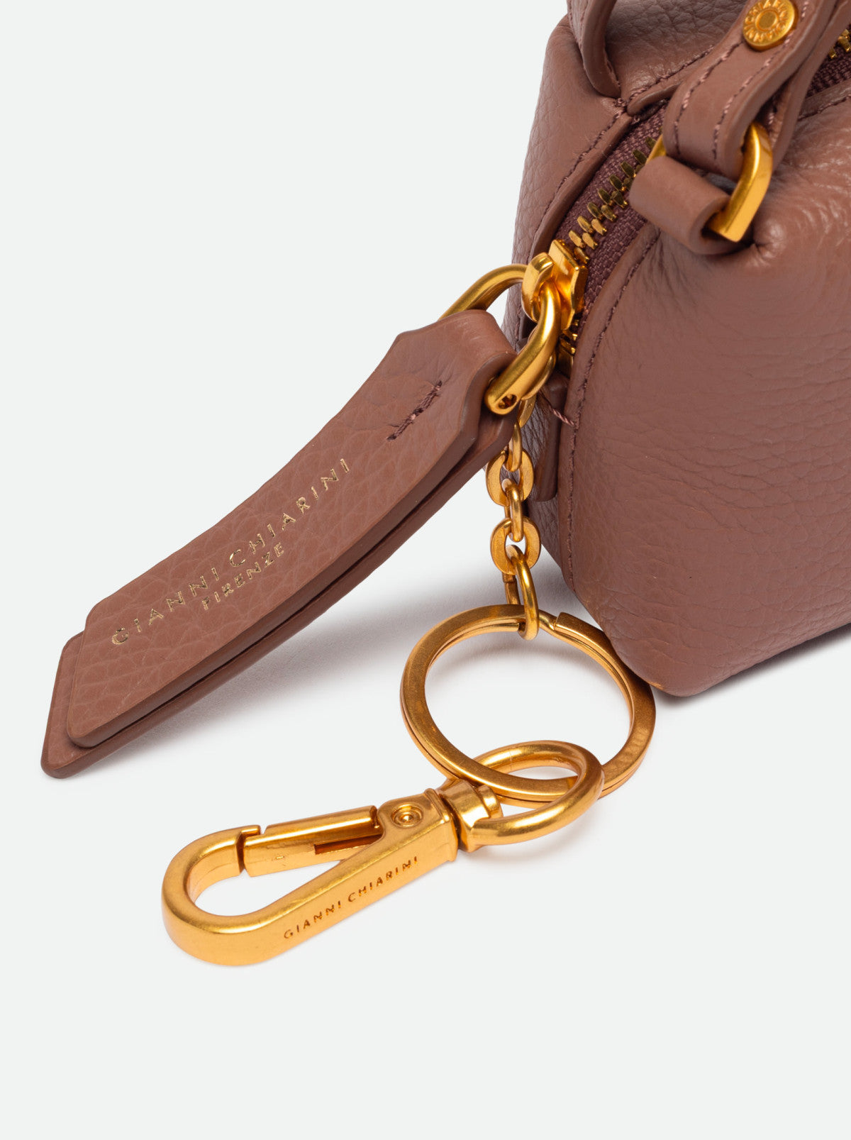Charm Gianni Chiarini Dua in Vera Pelle Martellata – Accessorio per Borsa