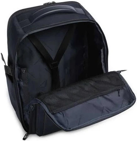 Zaino Piquadro porta PC e tablet con tasche organizzate