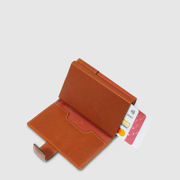 Portacarte Piquadro in pelle con protezione RFID
