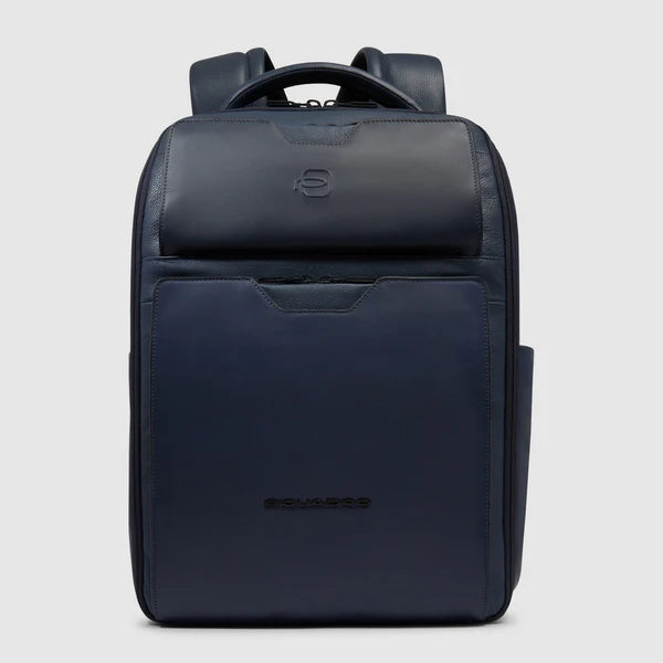 Zaino porta PC 15,6 Piquadro in pelle con comparto viaggio e tasche organizzate BLU TU | Giò Fashion